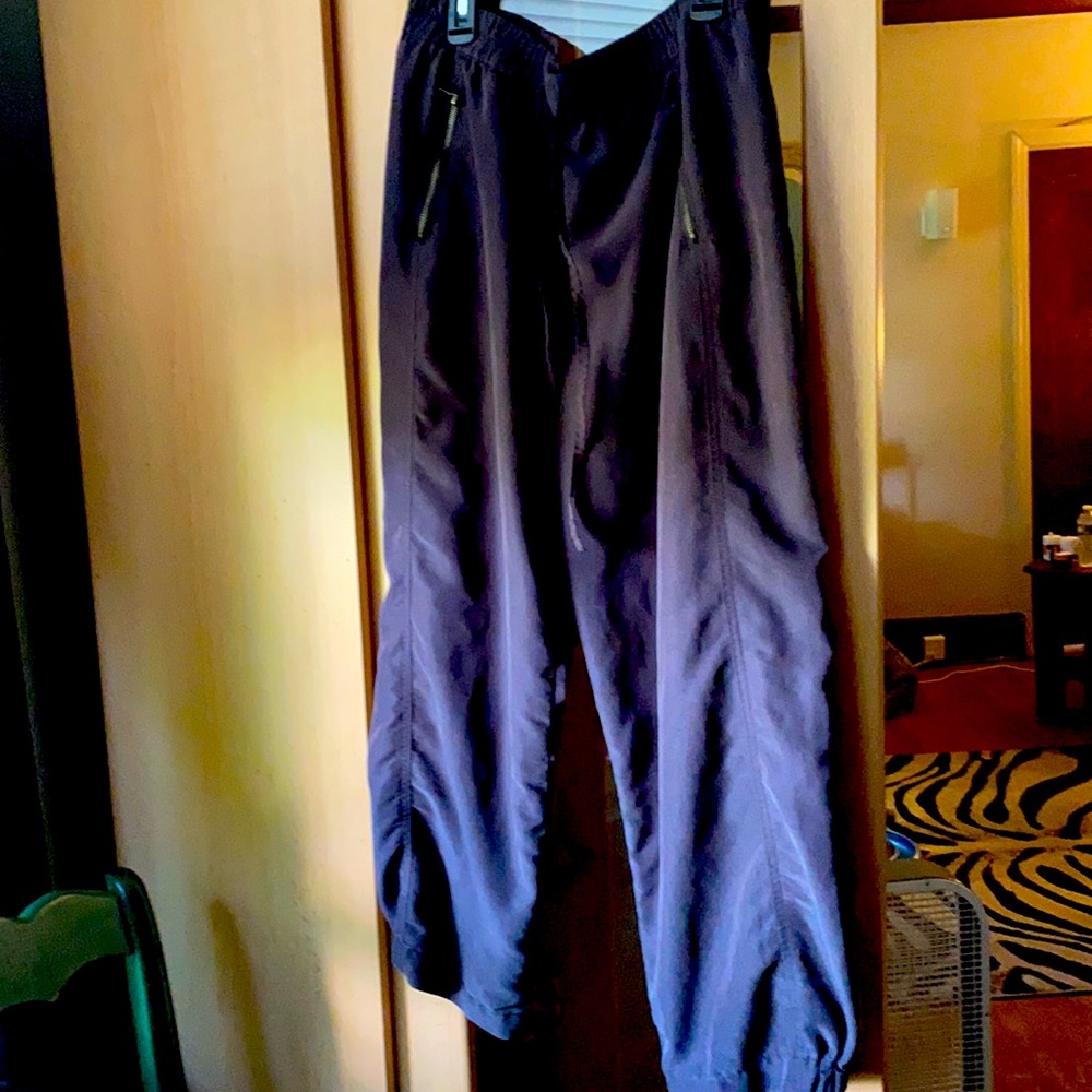 Ellen Tracy size Medium pants